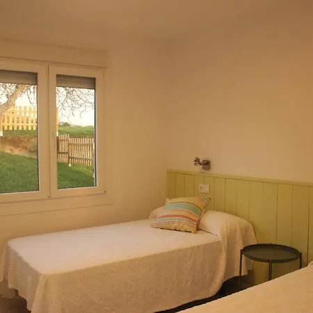 Preciosa Vivienda Con Jardin Andando A La Playa Porto do Son