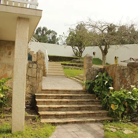 Preciosa Vivienda Con Jardin Andando A La Playa * Porto do Son